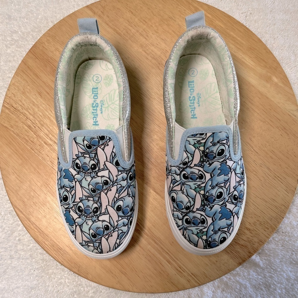 Disney’s Lilo & Stitch Shoes-Size: 2-Disney Stitch Girls Slip-On Twin Gore Shoes